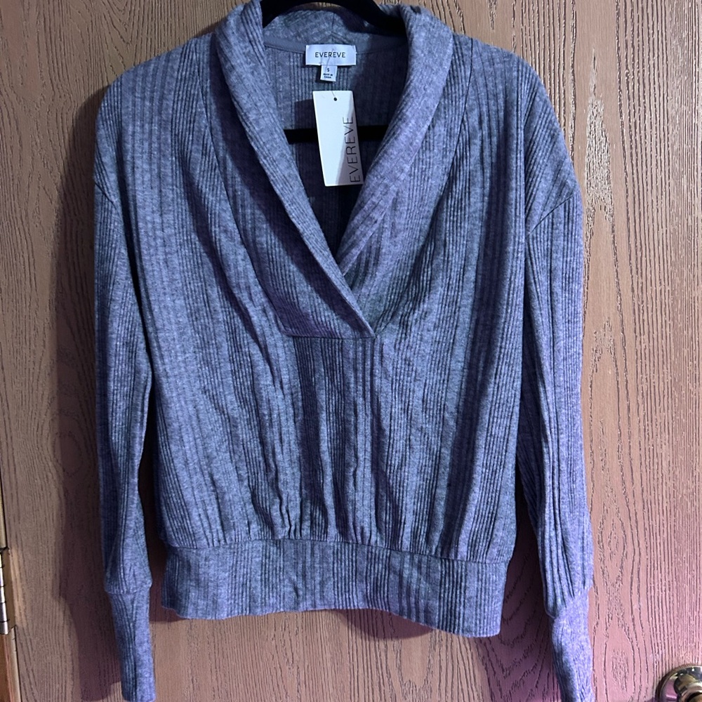 Evereve Gray Cowl Neck Sweater